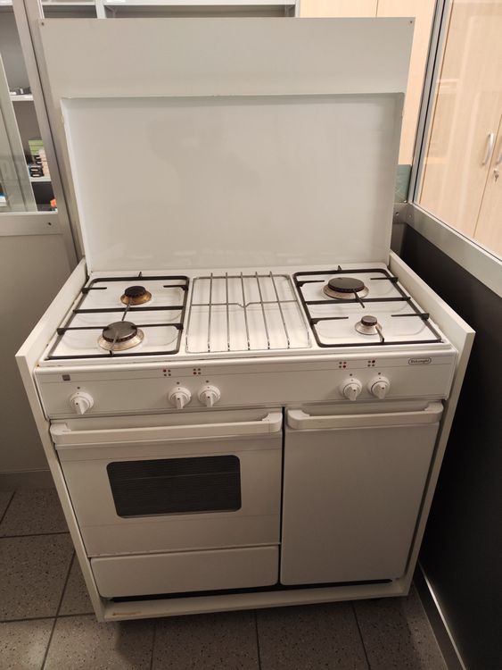 Mobiles Gas Herd mit Ofen DeLonghi CB 85400S Outdoorherd Kaufen auf
