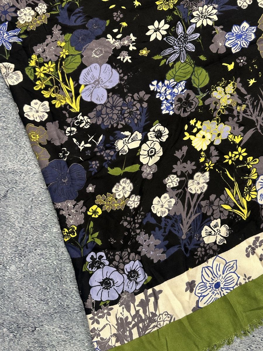 Marc O'Polo Foulards & écharpes: Marc O'Polo Schal mit Blumenmuster – D'occasion à Luzern par kim221080 2