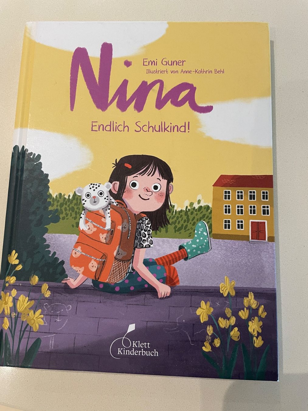 Libri: Nina von Emi Guner – Usato da Wolhusen venduto da snowfriend