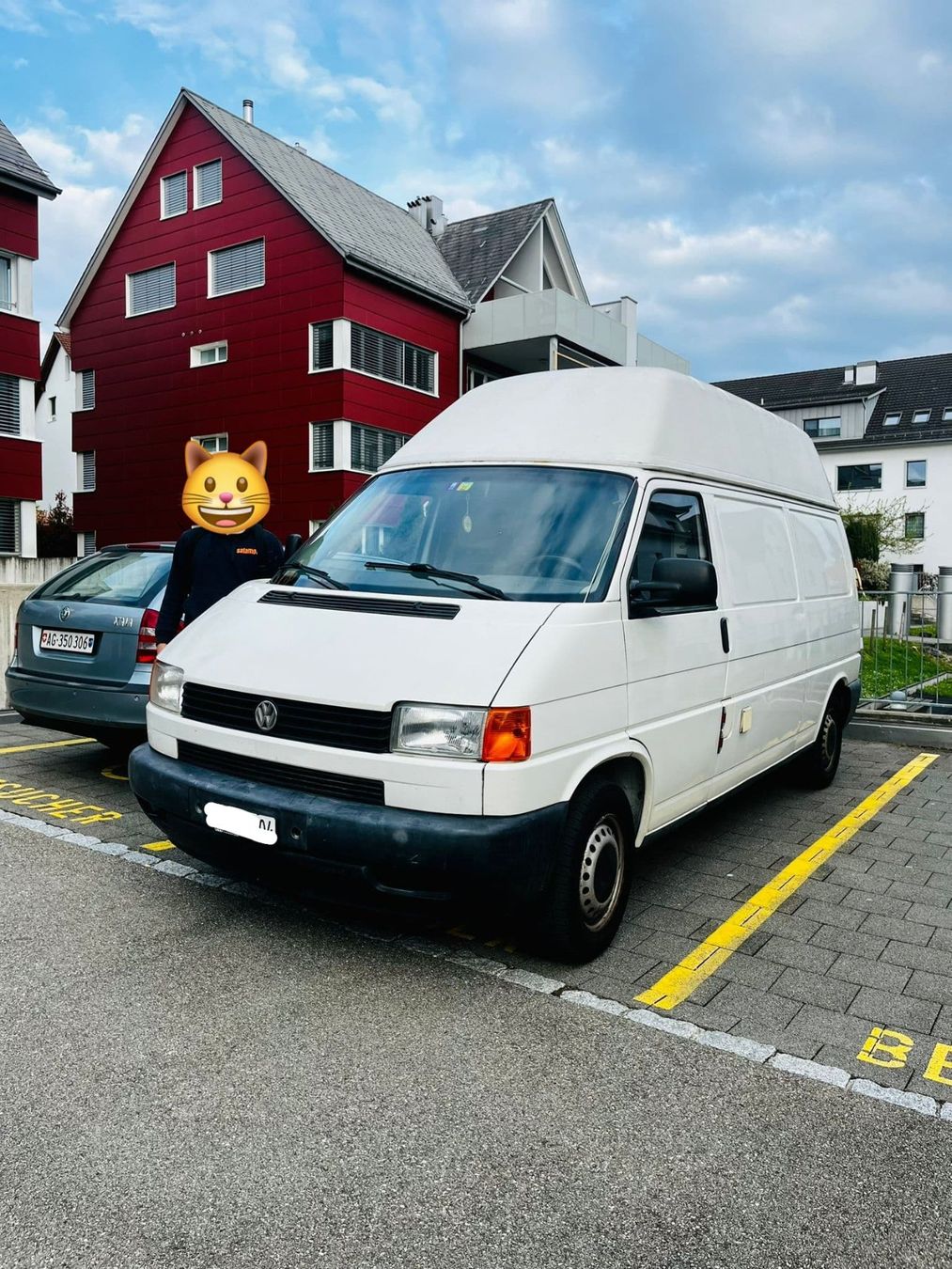 VW Veicoli da campeggio: VW T4 Hochdach 1999 Camper umgebaut – Usato da Baar venduto da bia_n8jj