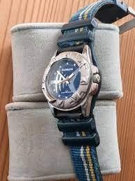 Montres: Fishbone  Armband-Uhr. 50 M / Wasser Resistent – D'occasion à Allenwinden par Obalu 2