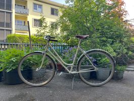 liebevoll restauriertes Damenvelo