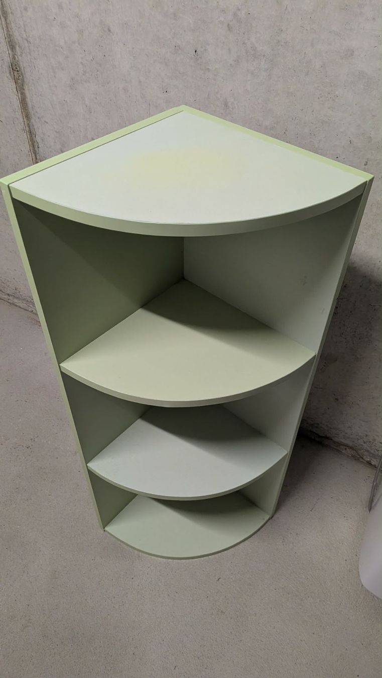 Conforama Armadi: Furniture / möbel – Usato da Bonstetten venduto da Johanne_Lamalle