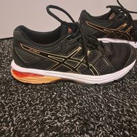 Asics GT-XPRESS Laufschuhe 