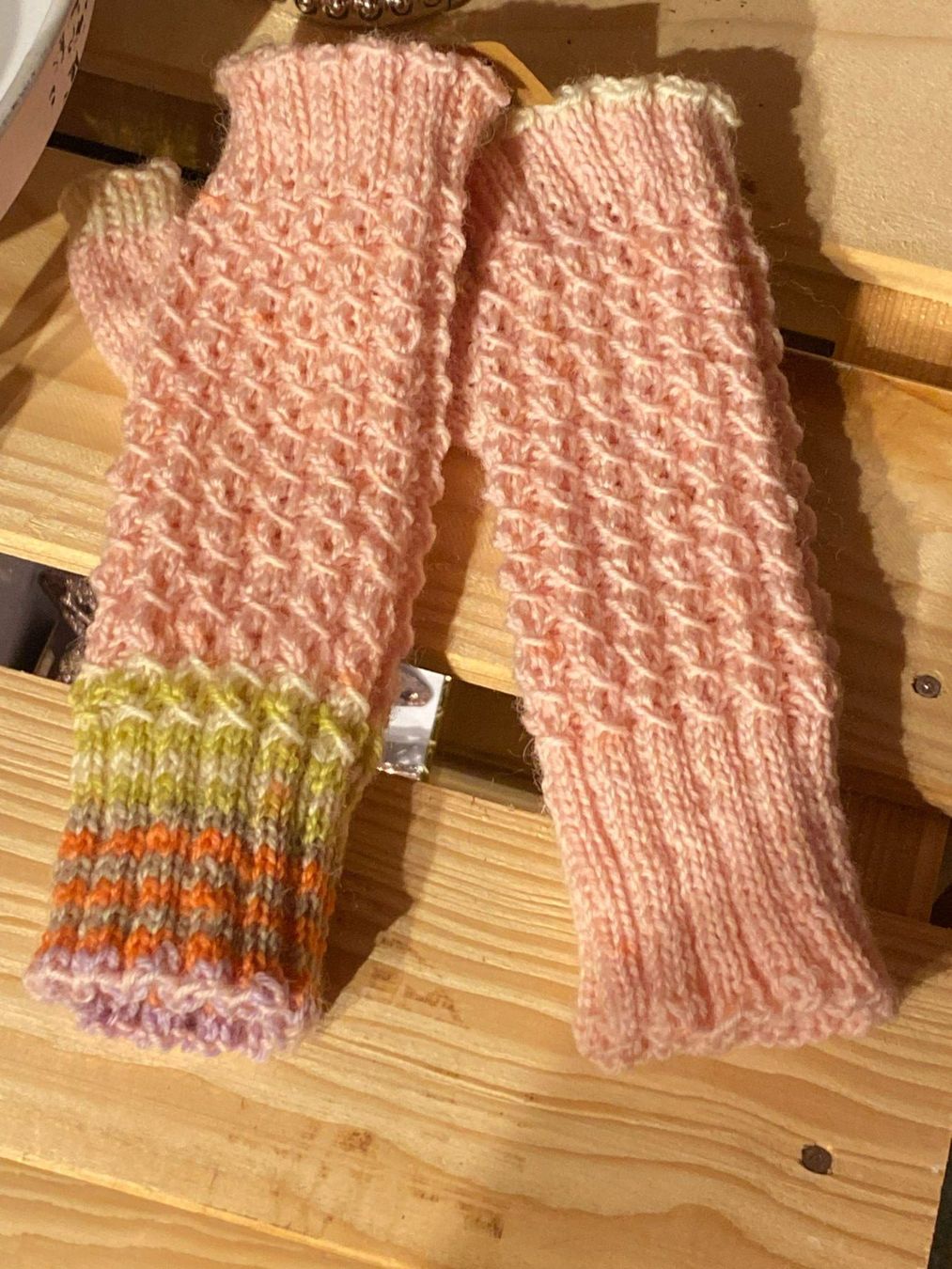 Gants & mitaines : PULSWÄRMER HELLROSA HANDGESTRICKT – Neuf avec emballage d'origine à Meienried par ManuelaBoutique 7