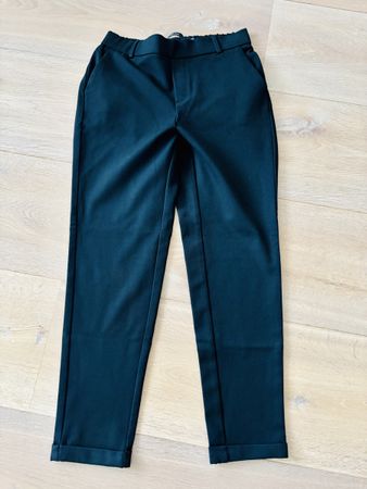 Schwarze Vero Moda Hose Gr. S/32