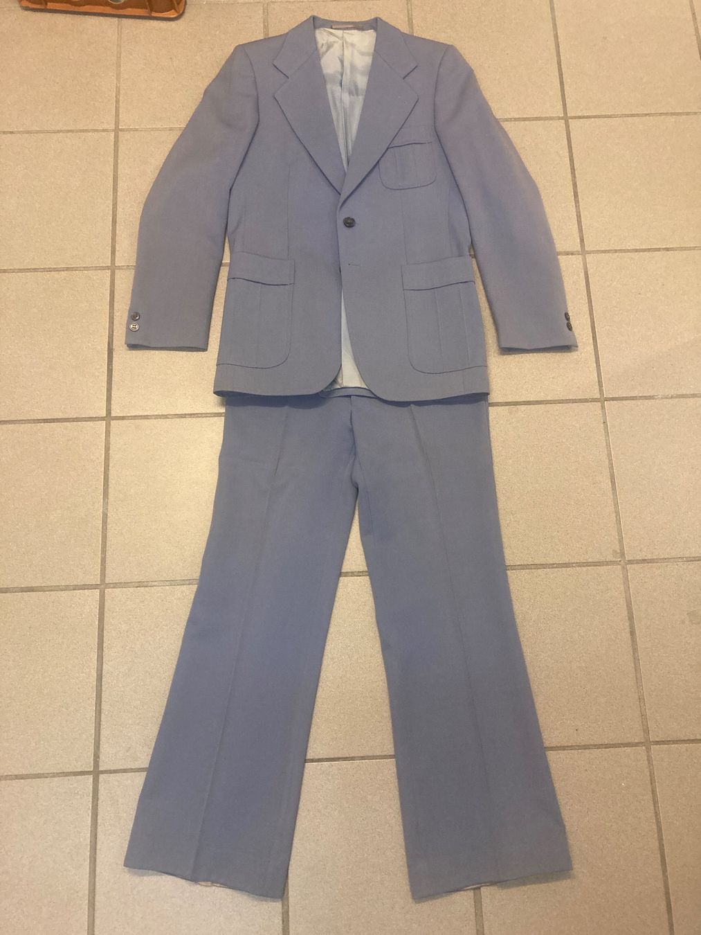 Completi: Originaler Vintage Anzug St. Gallen – Usato da Rafz venduto da Megalithiker 4