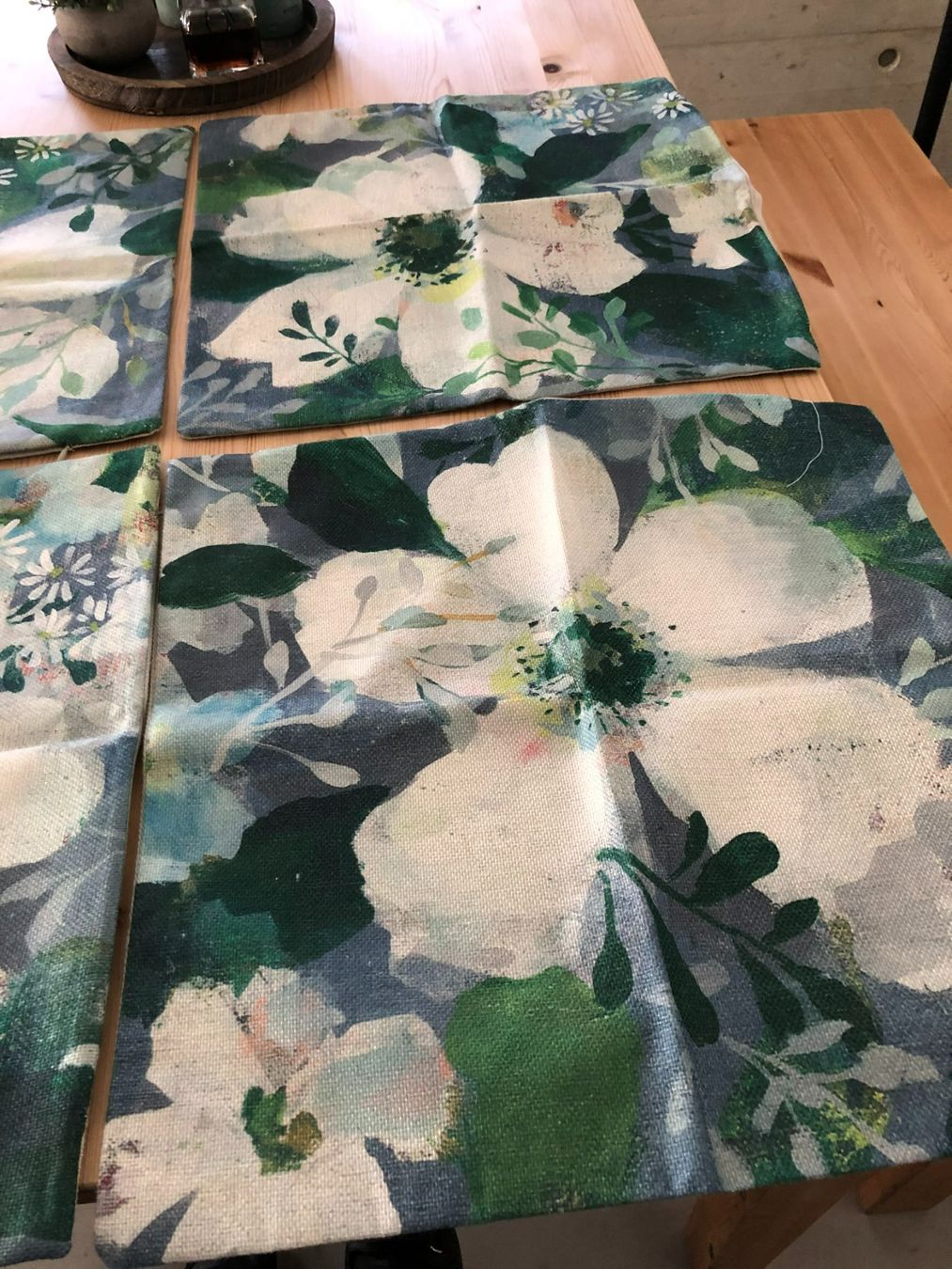 Cuscini: 4 x Dekokissen 45x45cm – Nuovo (secondo la descrizione) da Bellinzona venduto da JackieBlue 1