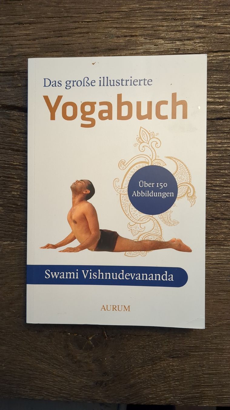 Livres: Yoga Asana Bücher – D'occasion à Wollerau par coehen