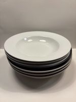 7 Teller tief weiss/grau 20cm Durchmesser neuwertig
