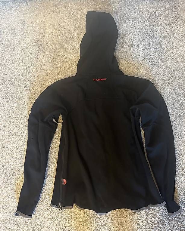 Giacche: Mammut Softshelljacke Grösse S  CHF 30 – Usato da Uttigen venduto da extreme08 1