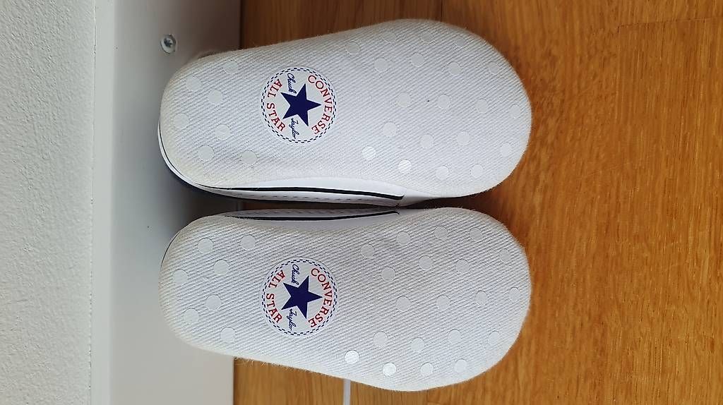 Scarpe per ragazzi: Converse Baby Schuhe Grösse 17 – Usato da Wettswil venduto da gionatav 1