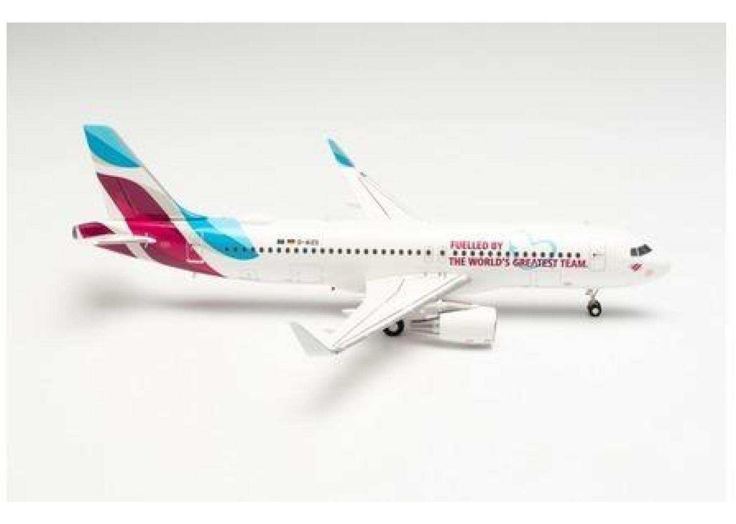 Herpa Kit di modellismo & Modellini statici: Eurowings Airbus A320 "Teamflieger" – Nuovo e nell'imballaggio originale da Schlieren venduto da Stocker-Spielwaren
