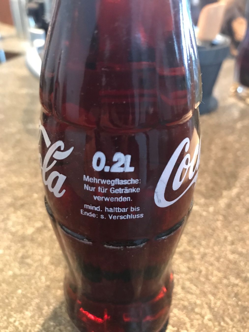 Coca-Cola Altro in Stoviglie & Bicchieri: Coca Cola Flaschen (2 Stk.) – Nuovo (secondo la descrizione) da Merligen venduto da boesch22 1