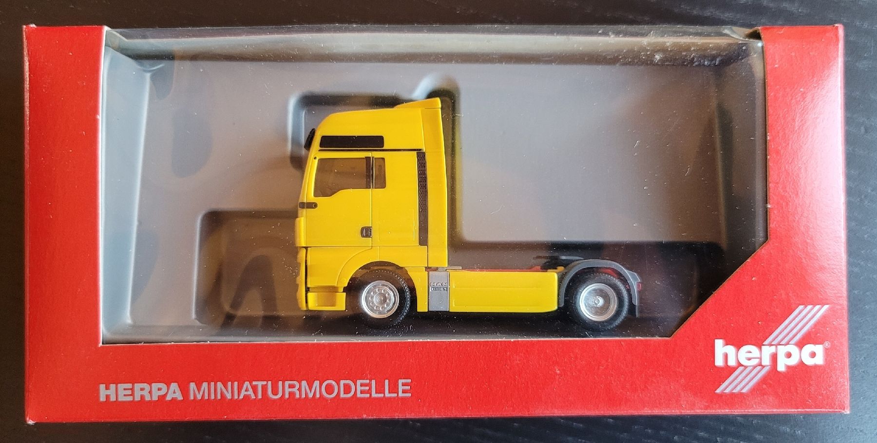 Herpa Kits de montage: Herpa LKW's 1:87 – D'occasion à Hettiswil par kuese85 4