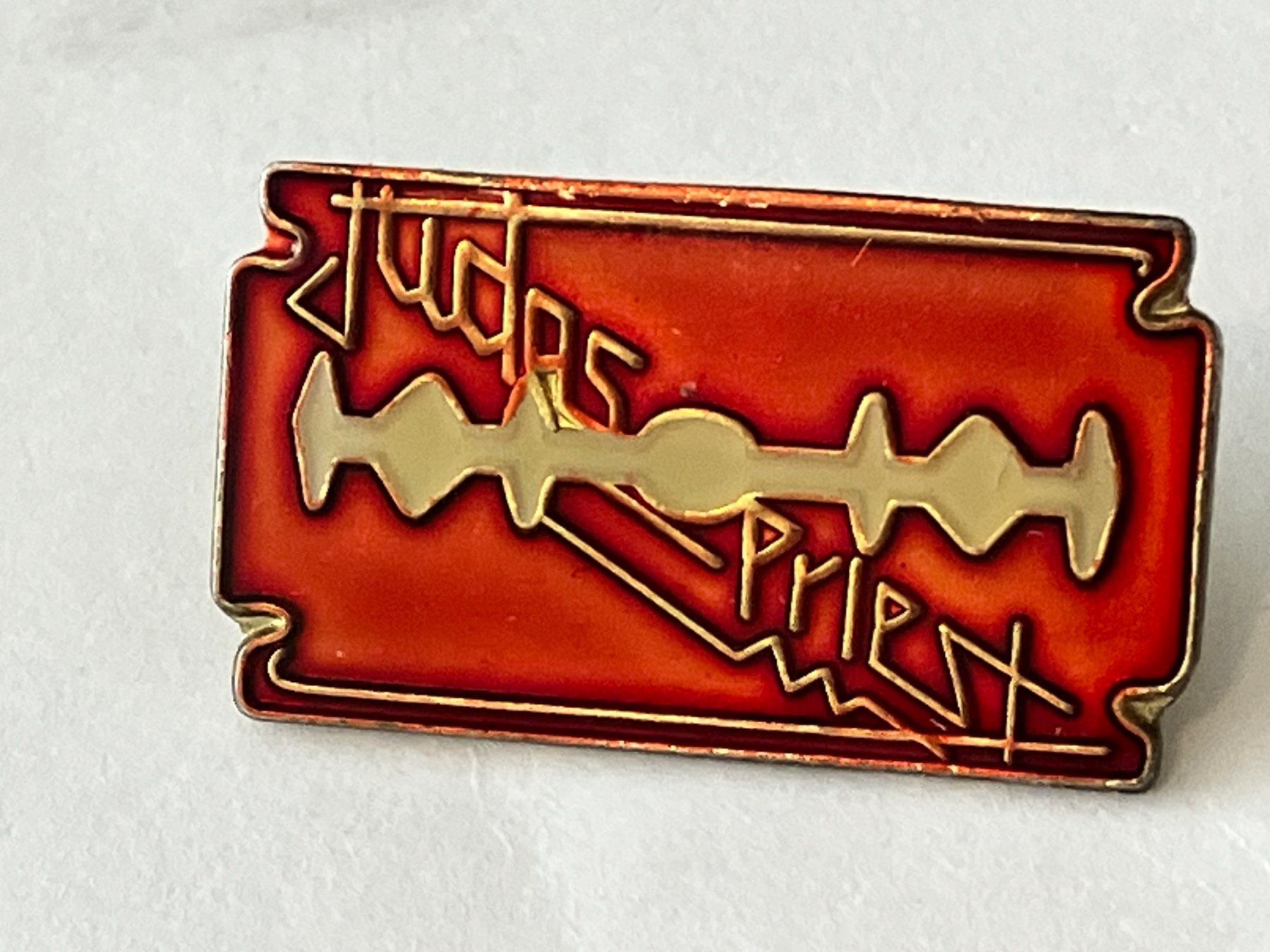 Placchette & Badge: 1 Pin Judas Priest – Usato da Basel venduto da djwwpp