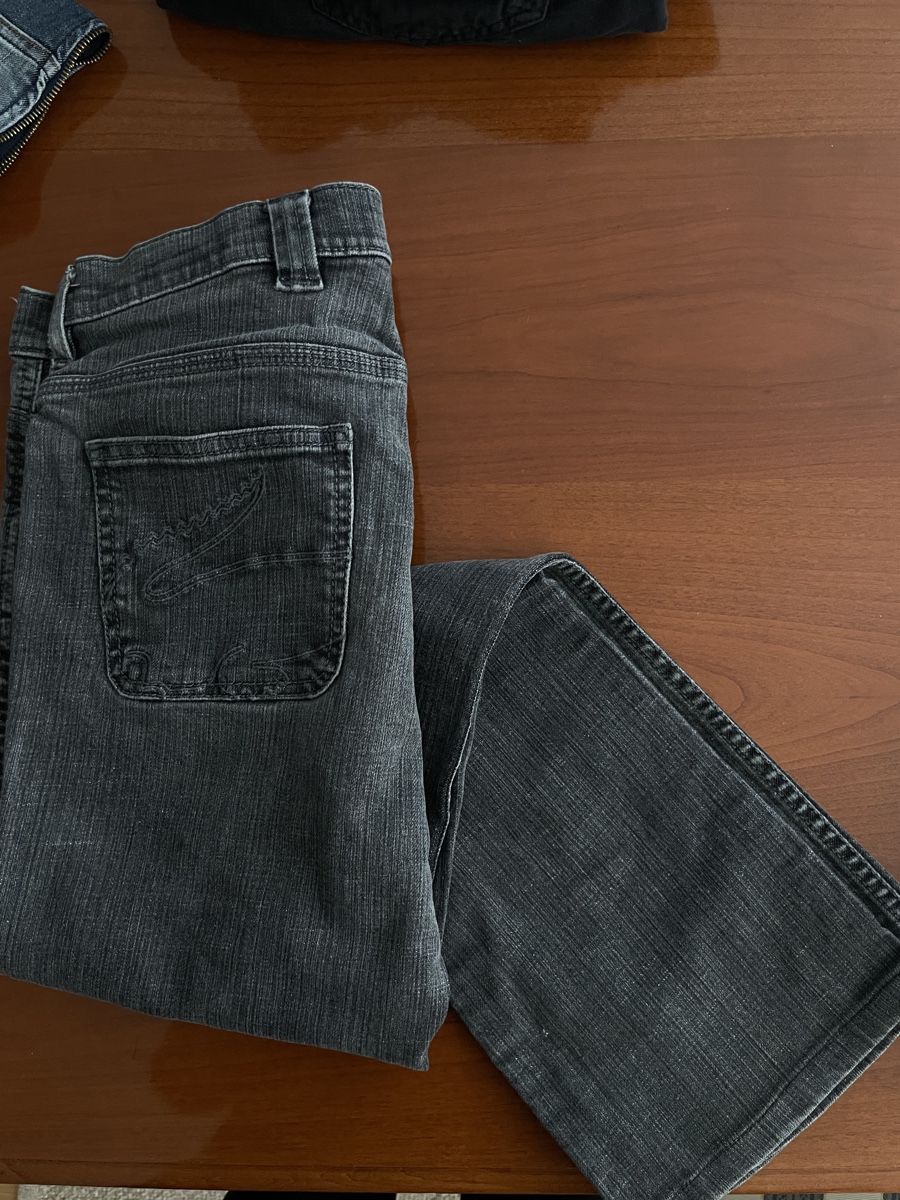 Lacoste Jeans: Damen Jeans Lacoste – D'occasion à Grenchen par Lexii.overseas 2
