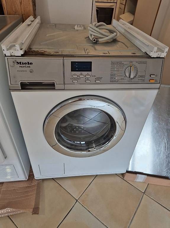 Machines à laver: Colonne Lavage Miele Profiline Pro – D'occasion à Genève par LM__ 3