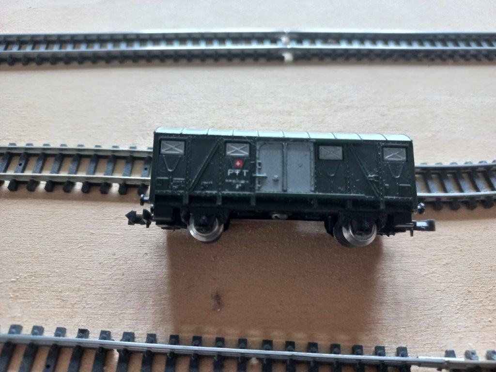 Lima Modellini di ferrovie: PTT Güterwagen, Spur N, Lima mit OVP – Usato da Pfäffikon / ZH venduto da Pefkadett 1