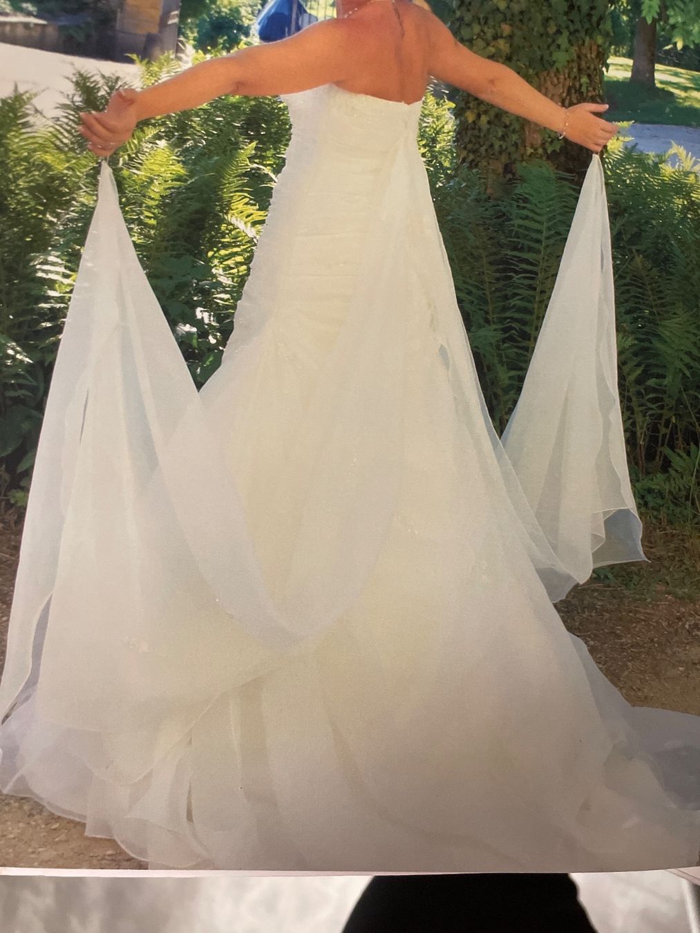 Kleider: Brautkleit – Gebraucht aus Seedorf BE von scarry