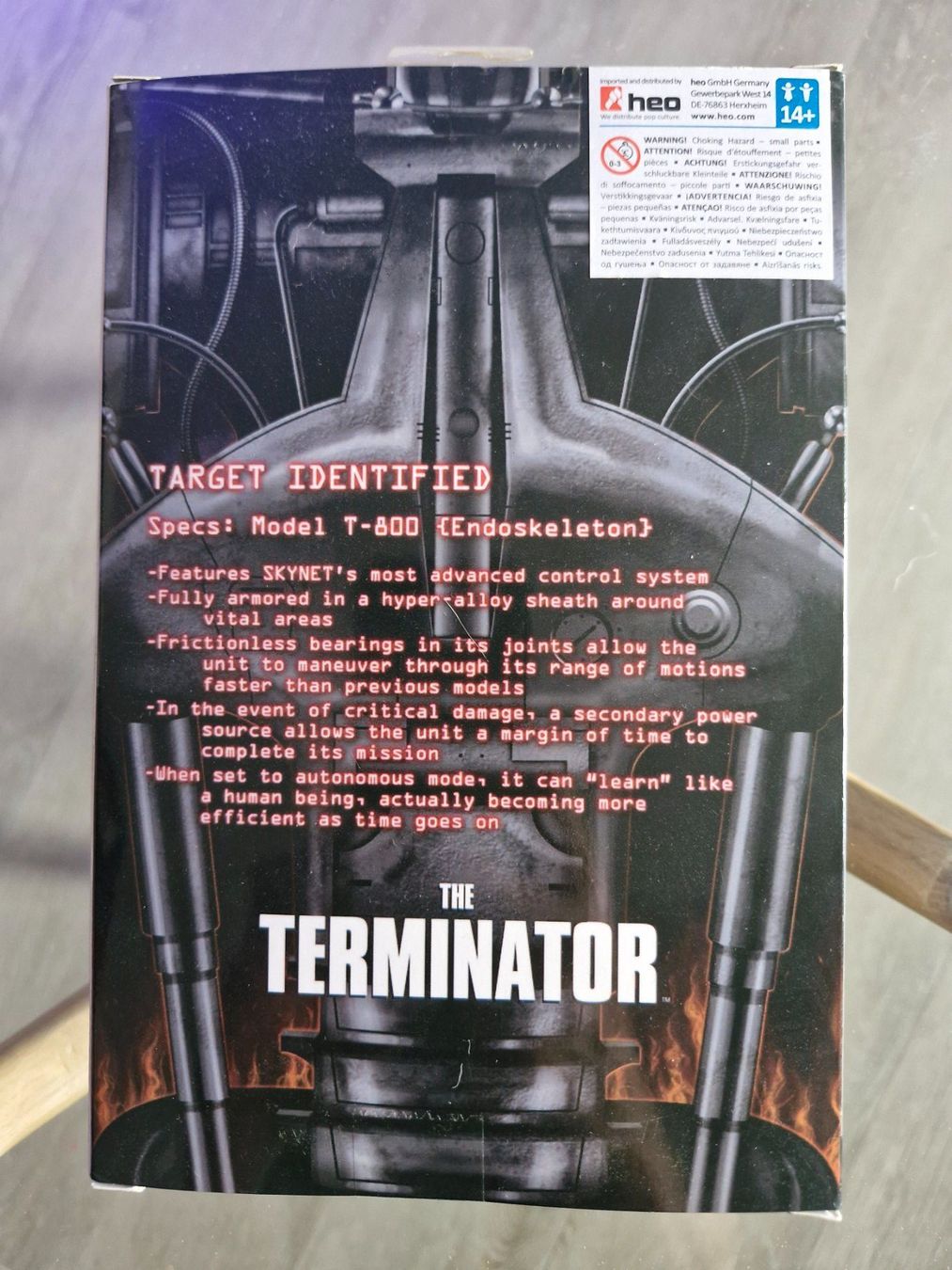 Statuette: NECA -Terminator T- 800 - Figur - NEU OVP - 18cm – Nuovo e nell'imballaggio originale da Aadorf venduto da MediaGuru 1