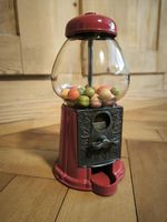 Vintage Kaugummi Automat