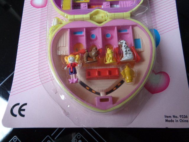 Polly Pocket Carillon: Lovely Kitty 1994 Tierhandlung 100% – Nuovo e nell'imballaggio originale da Möhlin venduto da teddybaer8 1