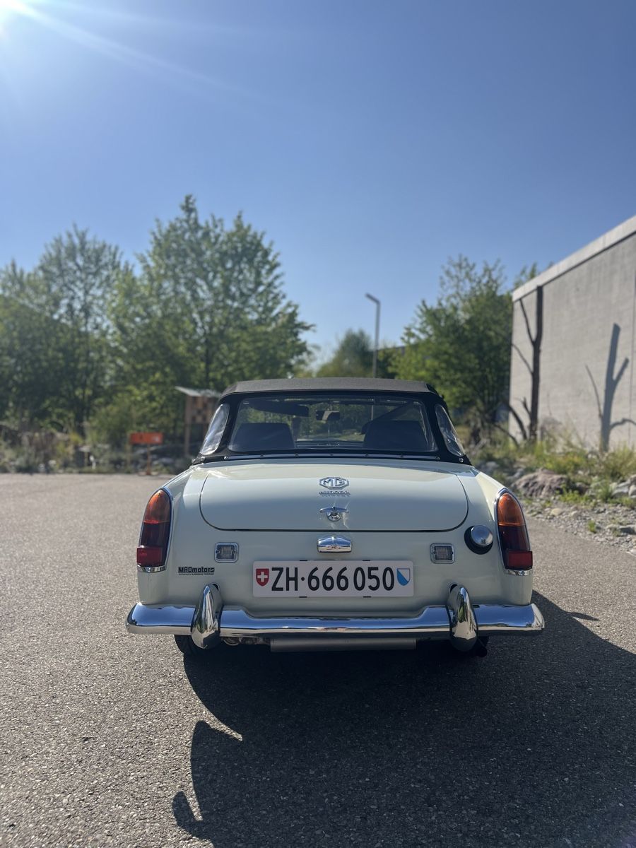 MG Automobili: MG Midget 1969 – Usato da Zürich venduto da Bantes 5