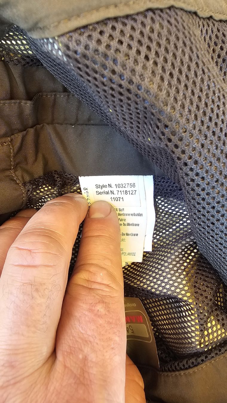 Mammut Hosen: Mammut Skihose Grösse 54 gebraucht – Neu (gemäss Beschreibung) aus Goldau von Sinux 2