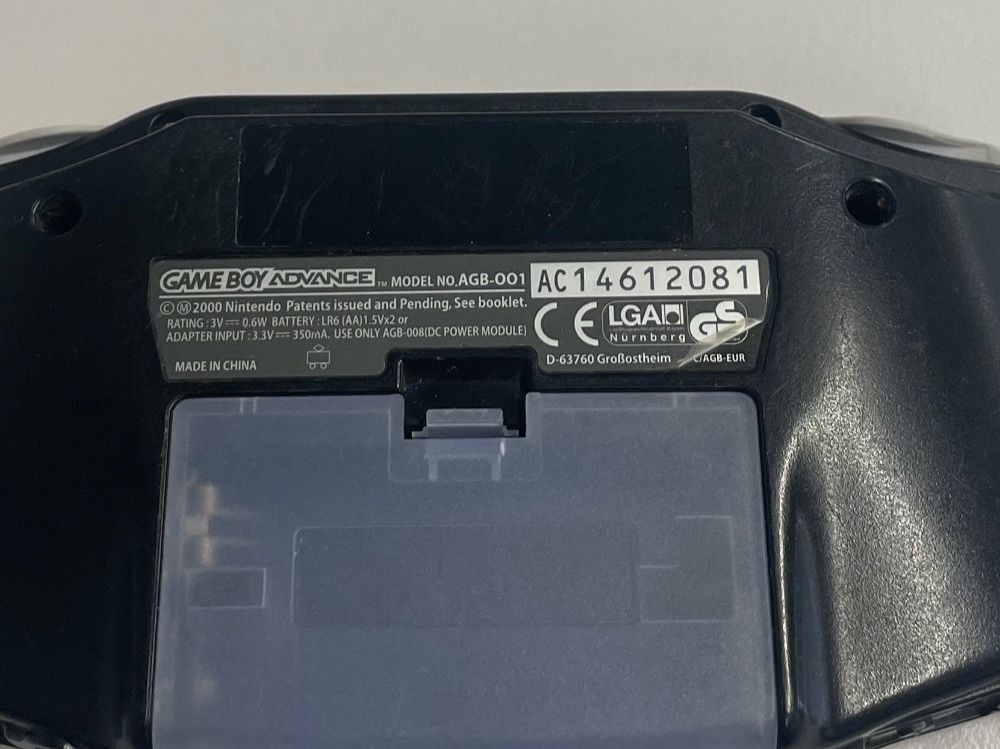 Nintendo Console: Nintendo Gameboy Advance Schwarz – Usato da Gümligen venduto da Brocki-Reimal-Stift 2