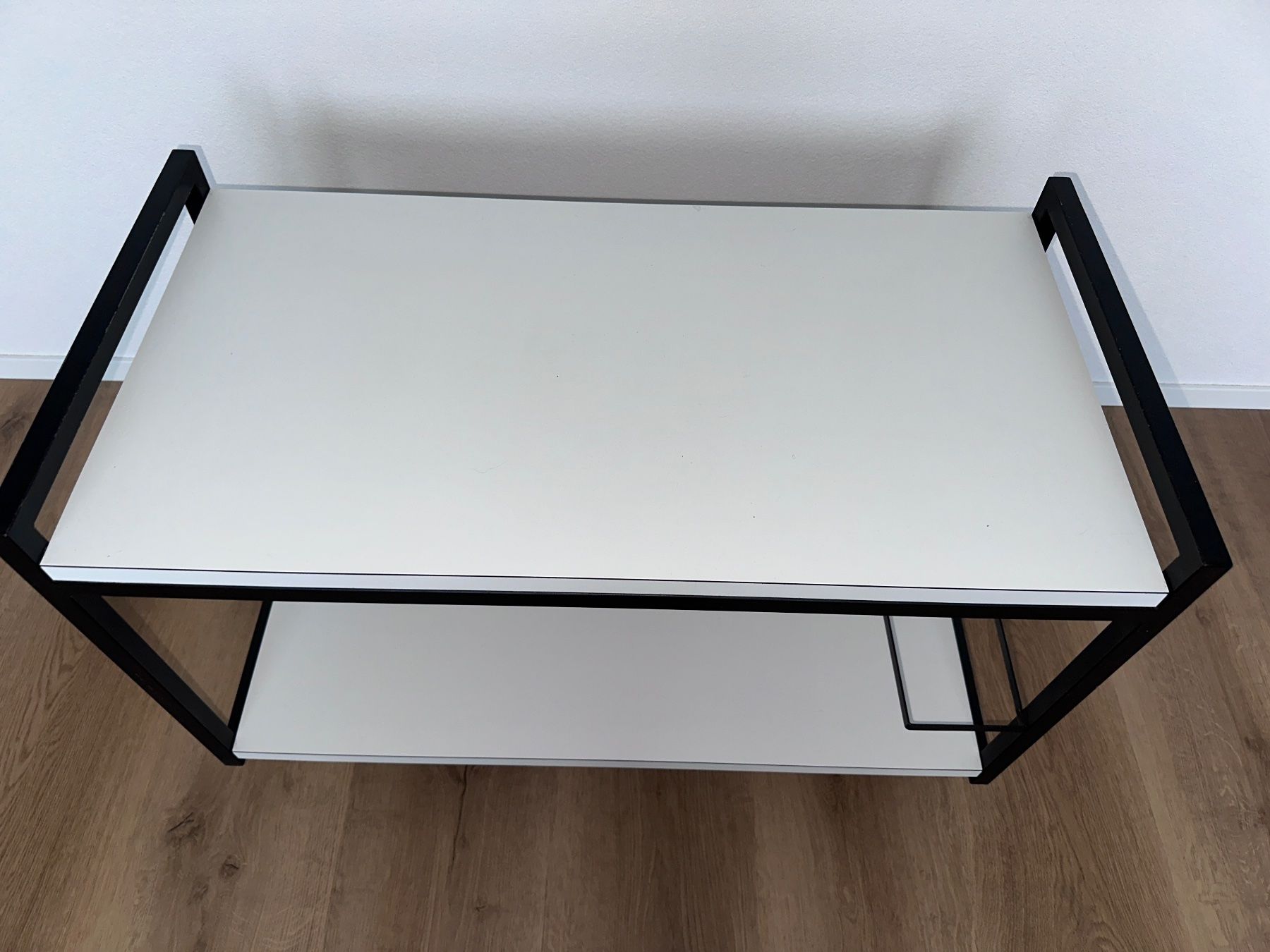 Tavoli: Table d’appoint vintage – Usato da Gampelen venduto da theboywhoworks 2