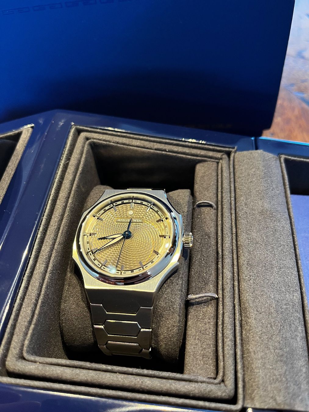 Orologi: Atelier Wen Perception Ying – Usato da Hitzkirch venduto da eve_may 3