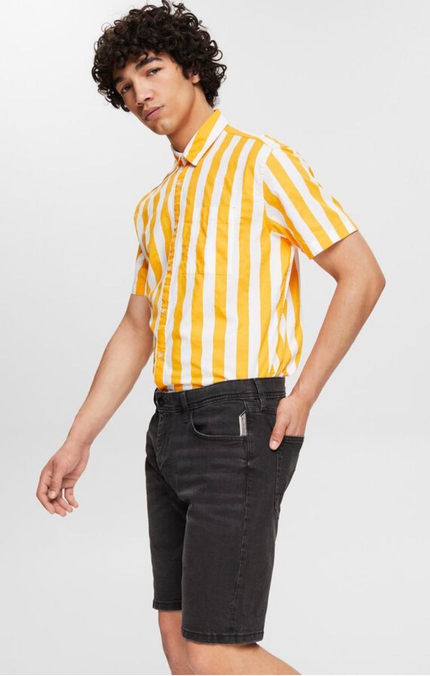 Esprit Jeans: Jeans Shorts aus Organic Cotton – Nuovo e nell'imballaggio originale da Wittenbach venduto da bes_k8vr 1