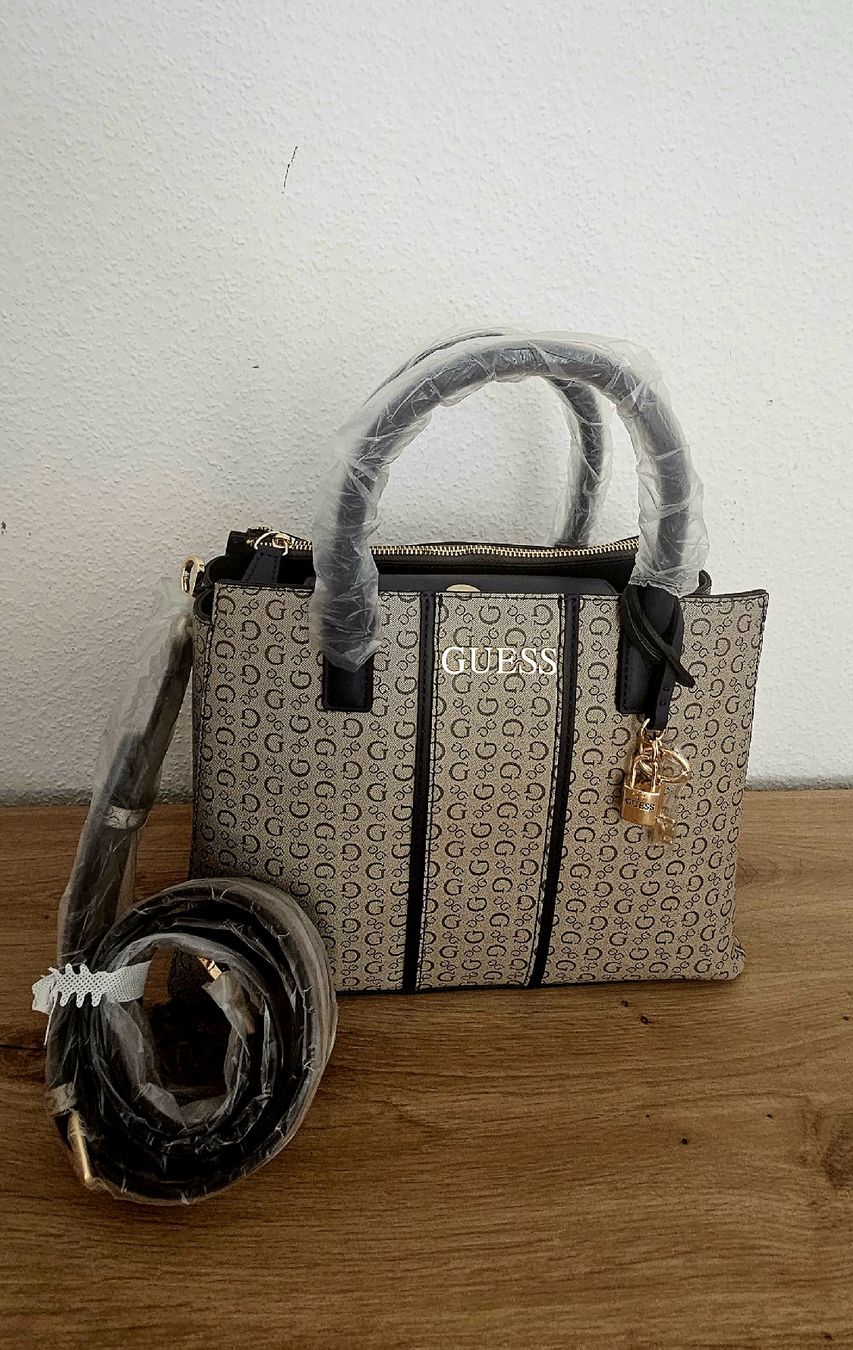 Guess Taschen für Damen: New GUESS bag  – Neu und originalverpackt aus Peseux von dzo_yyk6 2