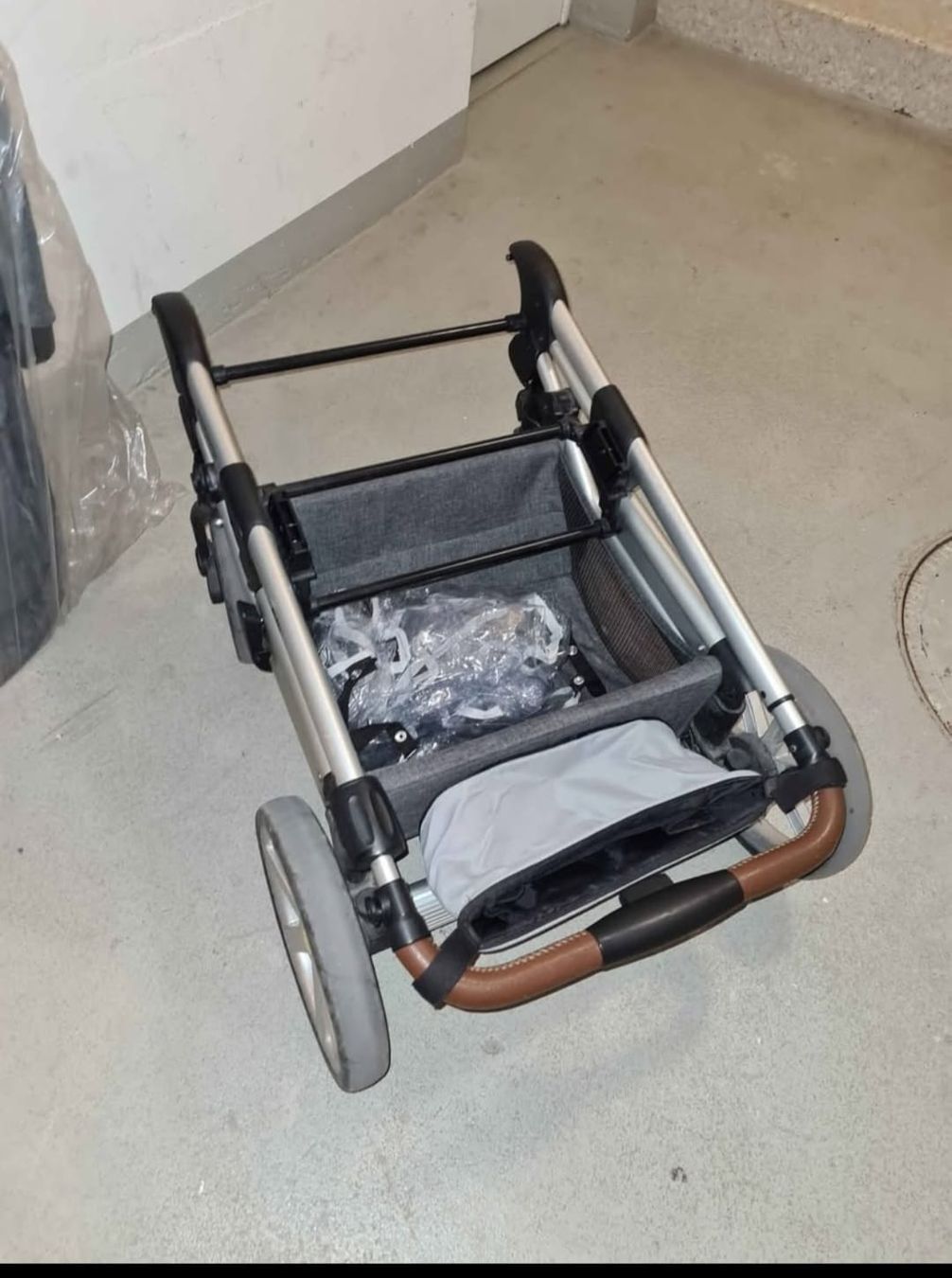 ABC Design Carrozzine: ABC Design Condor Kinderwagen – Usato da Dietikon venduto da mor_h7by 4