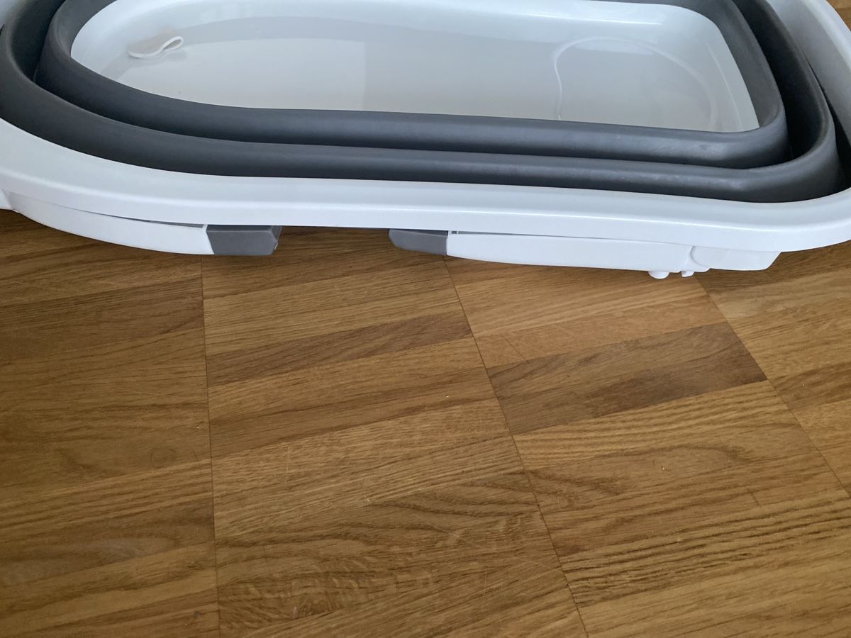 Vasche da bagno: Klappbare Babybadewanne weiss/grau – Usato da Rupperswil venduto da ang_v2m8 1