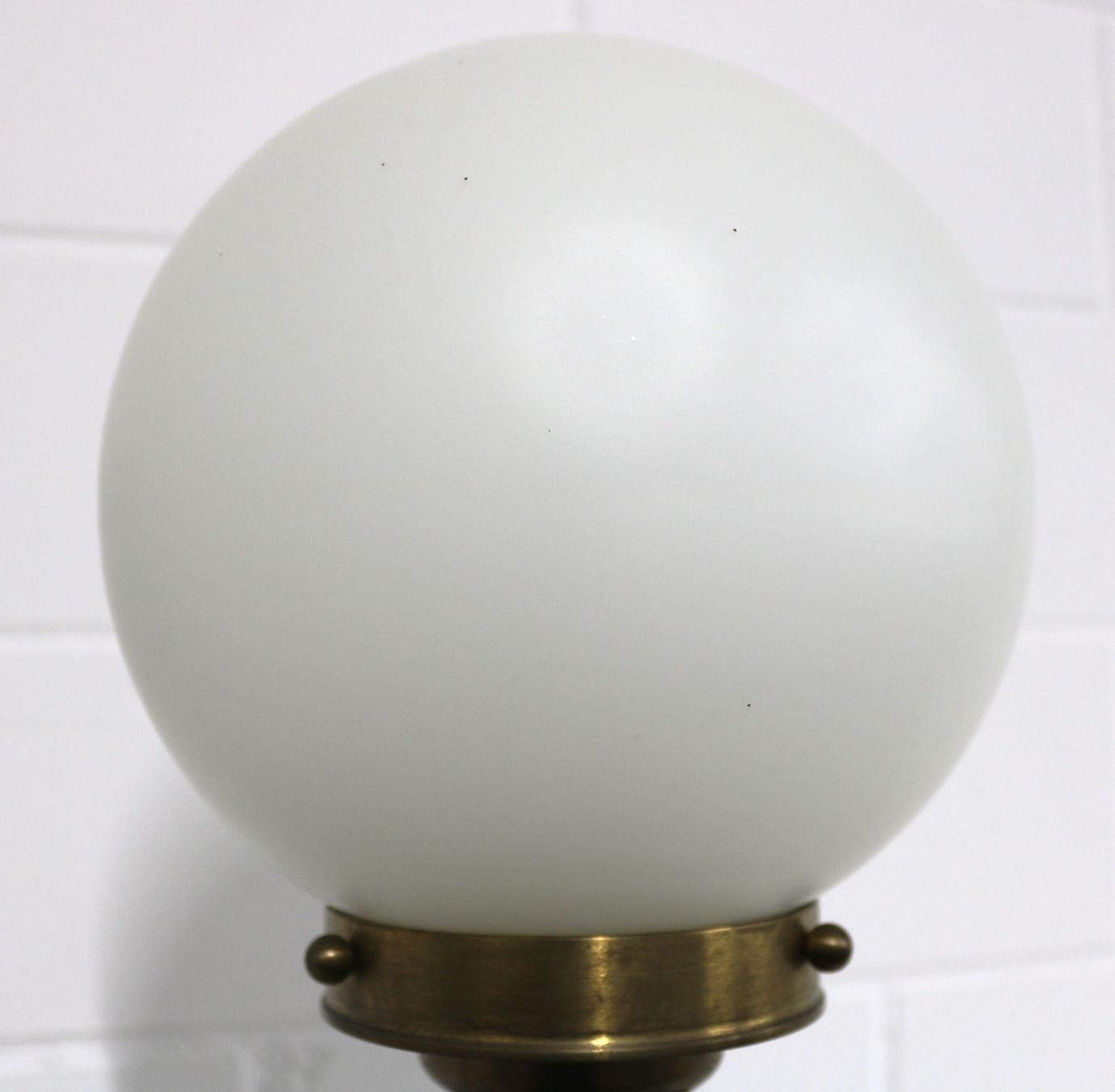 Lampade: Vintage Lampe auf Steinfuss – Usato da Volketswil venduto da brockipfannenstil 4