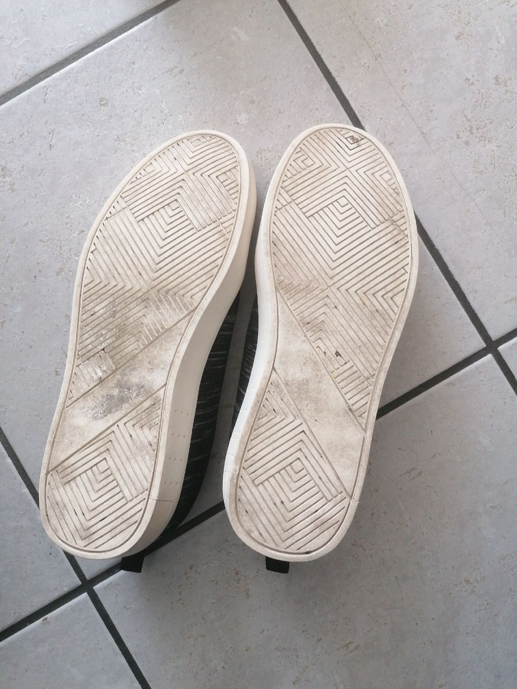 Scarpe da uomo: Neuwertige Pier One Schuhe Gr 41 – Nuovo (secondo la descrizione) da Lostorf venduto da Luelostorf 1
