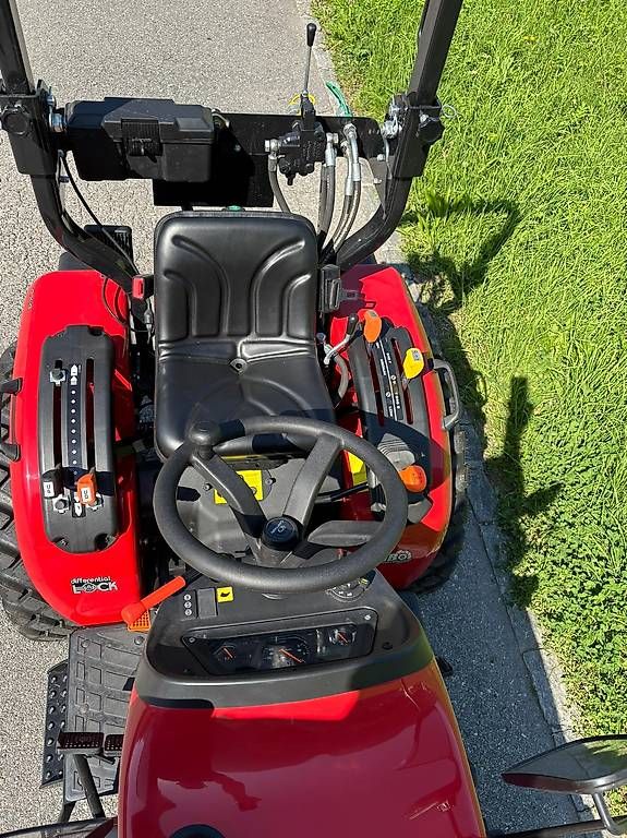 Traktoren: Trattore Captain modello 223 E / 4WD – Gebraucht aus Biasca von rimotec 4
