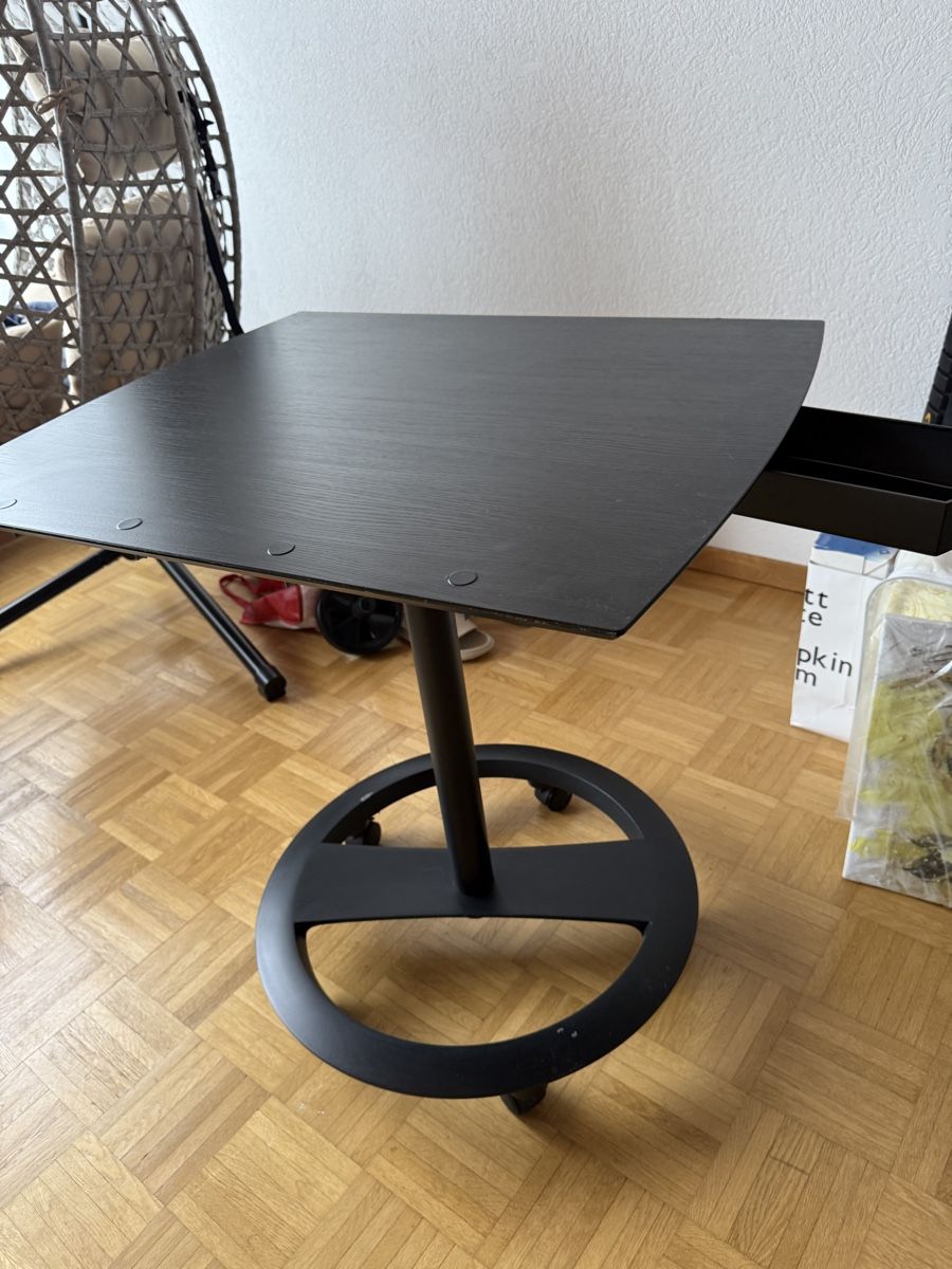 Tavoli: Stehpult – Usato da Kreuzlingen venduto da Edler 2