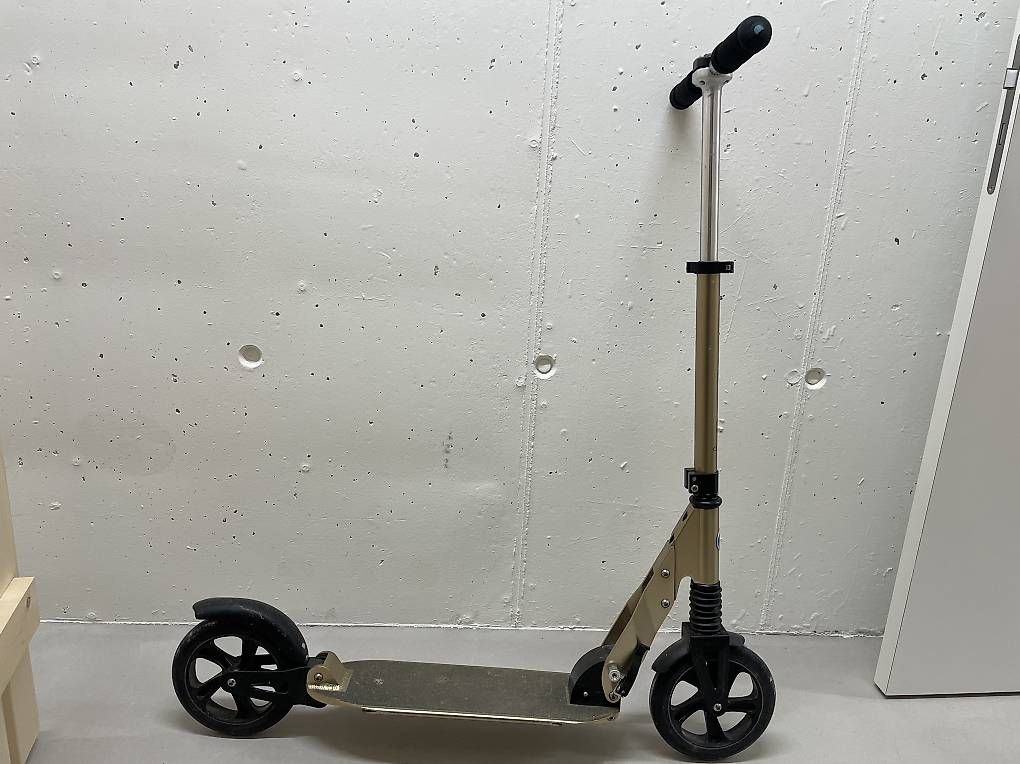 Scooter: Micro Trottinett Bronze – Usato da Kaiseraugst venduto da tca_prv7