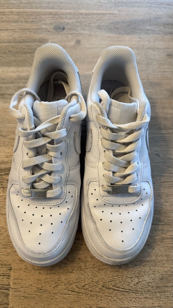 Nike Herrenschuhe: Nike Air Force Gr.38 weiss – Gebraucht aus Moosseedorf von mswalker