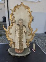 Alte Jesuskind Figur mit Rahmen, Holz, Handgeschnitzt