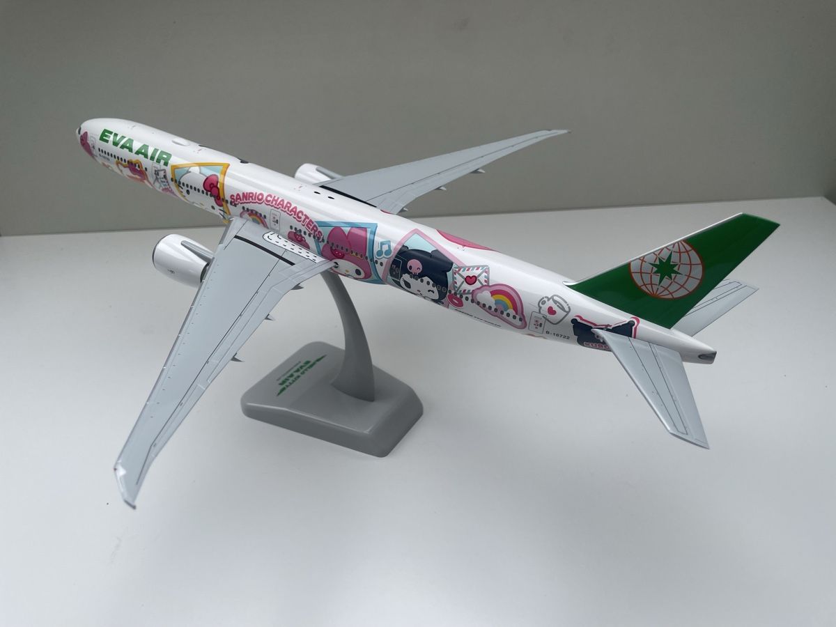 Boeing Kit di modellismo & Modellini statici: B777 Eva Air Hello Kitty (1:200) – Nuovo e nell'imballaggio originale da Hinwil venduto da Yamracer 3