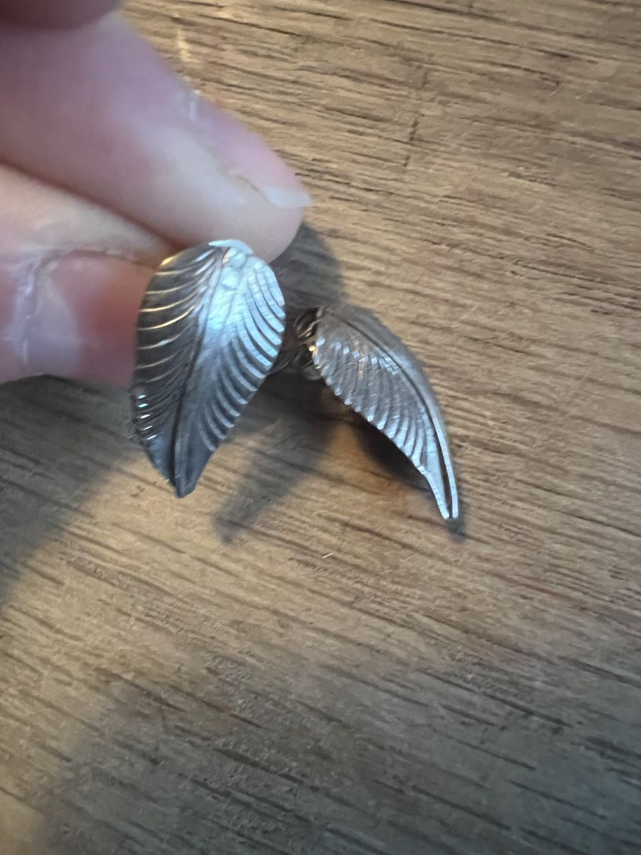 Orecchini pendenti & Orecchini a lobo: Elegante Ohrstecker Flügel Silber – Usato da Häusernmoos venduto da RanaNo