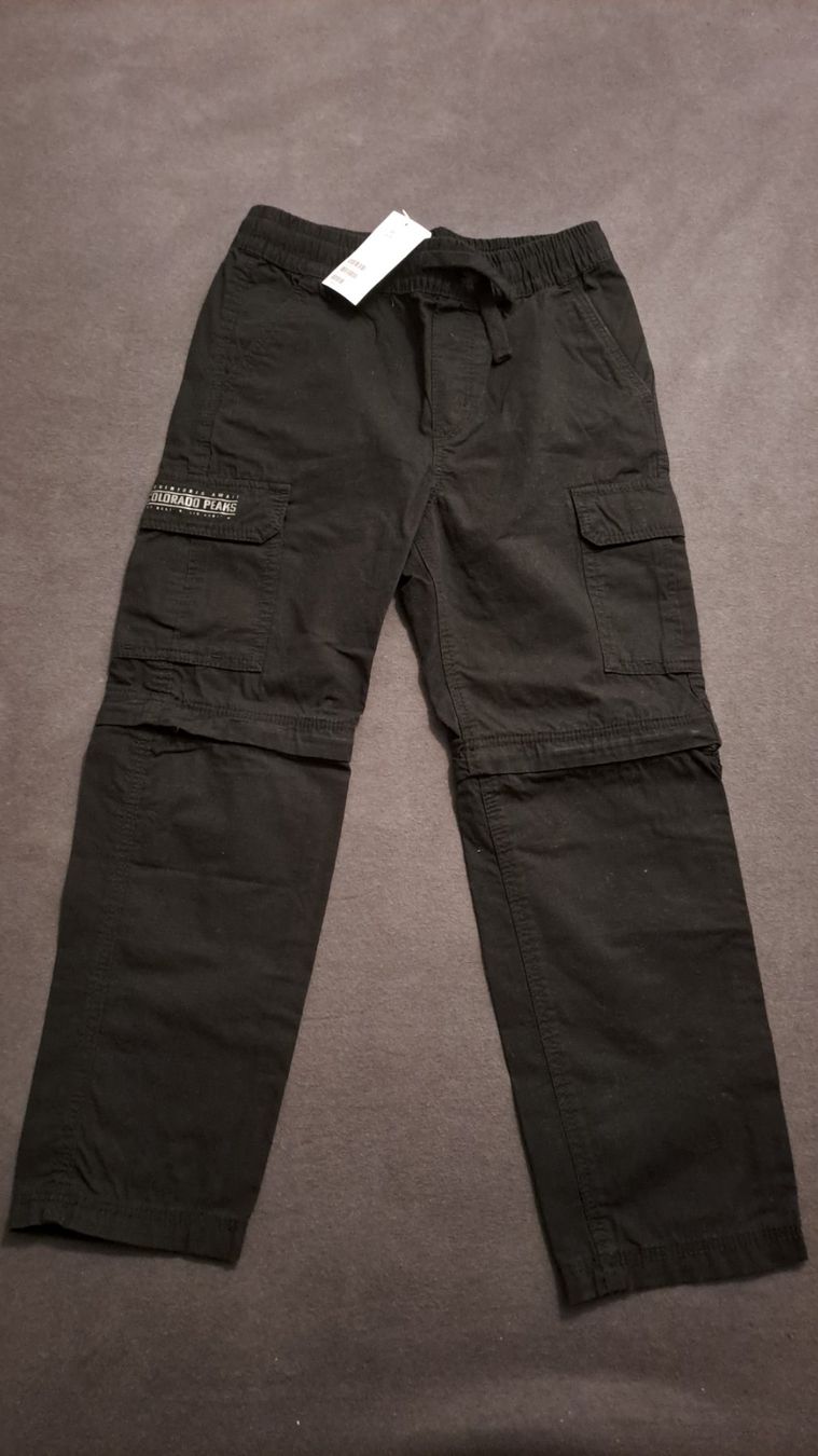 H&M Pantaloni: Neue H&M Hose Gr.122 – Nuovo e nell'imballaggio originale da Oberrieden venduto da Raja011