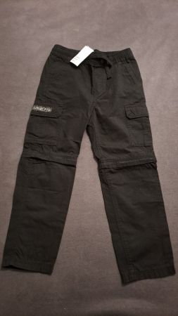 Neue H&M Hose Gr.122