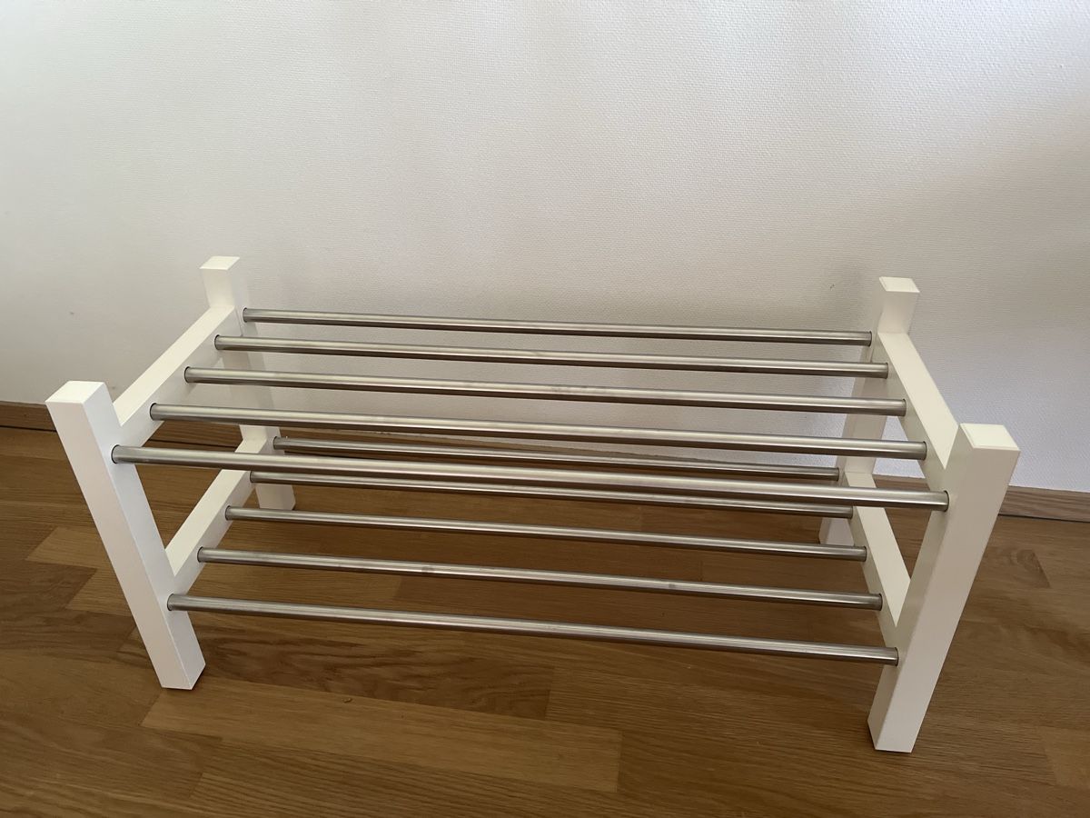 Scaffali: Schuhregal TJUSIG – Usato da Zürich venduto da mar_l82d