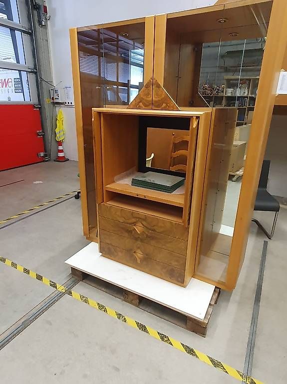 Vetrine: Vitrinenschrank mit 4 Schubladen – Usato da Grosswangen venduto da chreguu 2