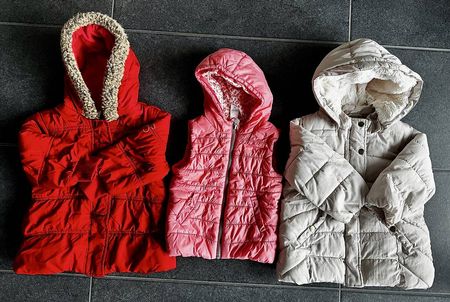 Winterjacken / Schneehosen Gr. 86/92